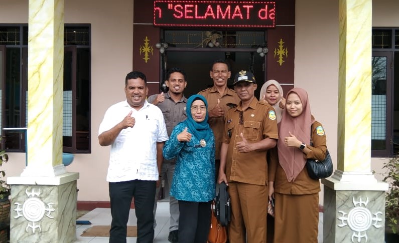 Pelajari Sistem Informasi Digital Desa,  Kades dan Staf Desa Grandeng Kab.Buru Kunjungi Desa Hunuth